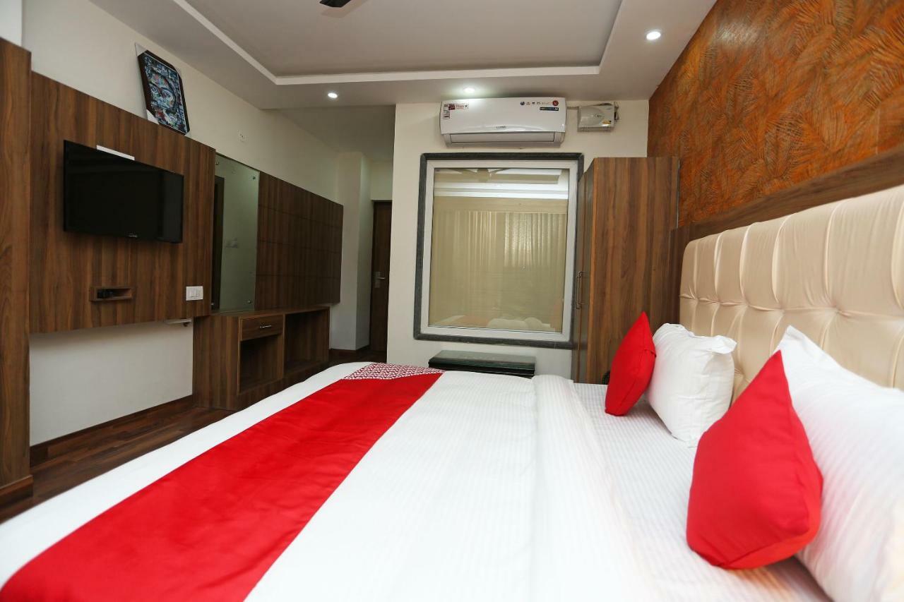 Oyo 35917 Vatika Heights Hotel McLeod Ganj Zewnętrze zdjęcie